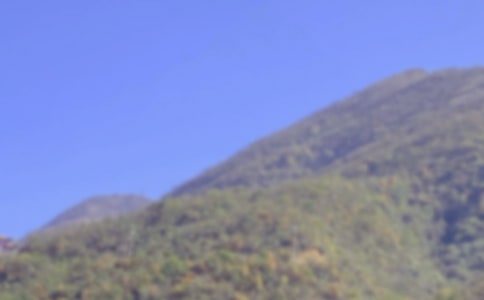 天气好爬山的说说