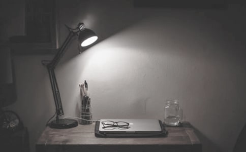 适合深夜发的说说