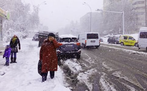 关于下雪唯美说说心情短语