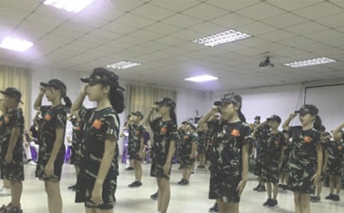 有关夏令营日记锦集十篇