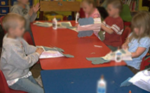 幼儿园中班语言诗歌《家》教案