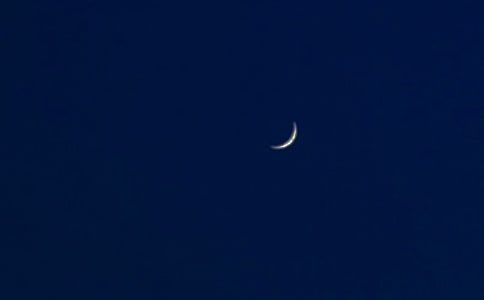 关于月亮的古诗【推荐】