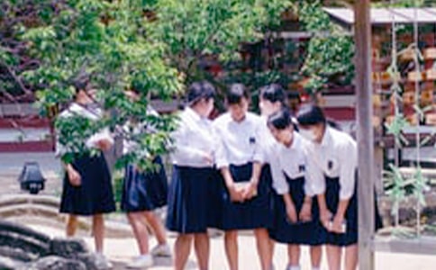 实用的中学生周记模板汇编六篇