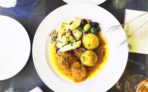 周末出去浪的幽默说说